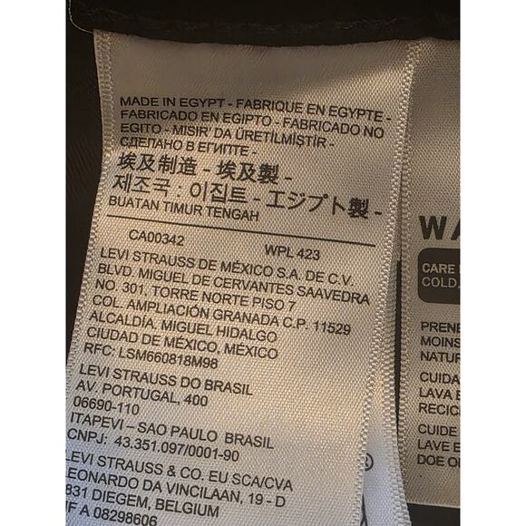 Levis Women’s 311 Shaping Skinny Jeans Black Size W 28 x L 28 NWT MSRP $69.50 - Picture 6 of 6